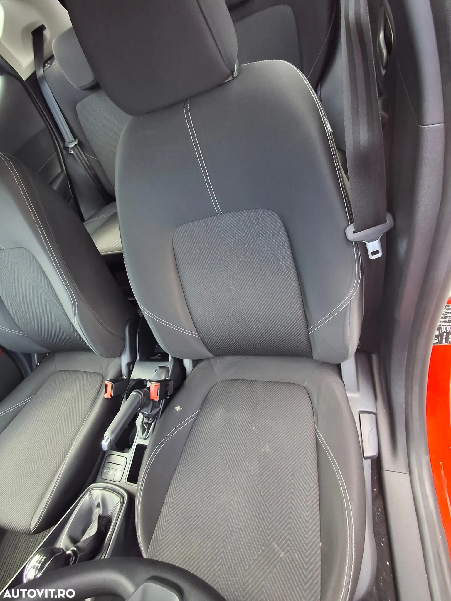 Ford Fiesta 1.0 EcoBoost Active I - 12