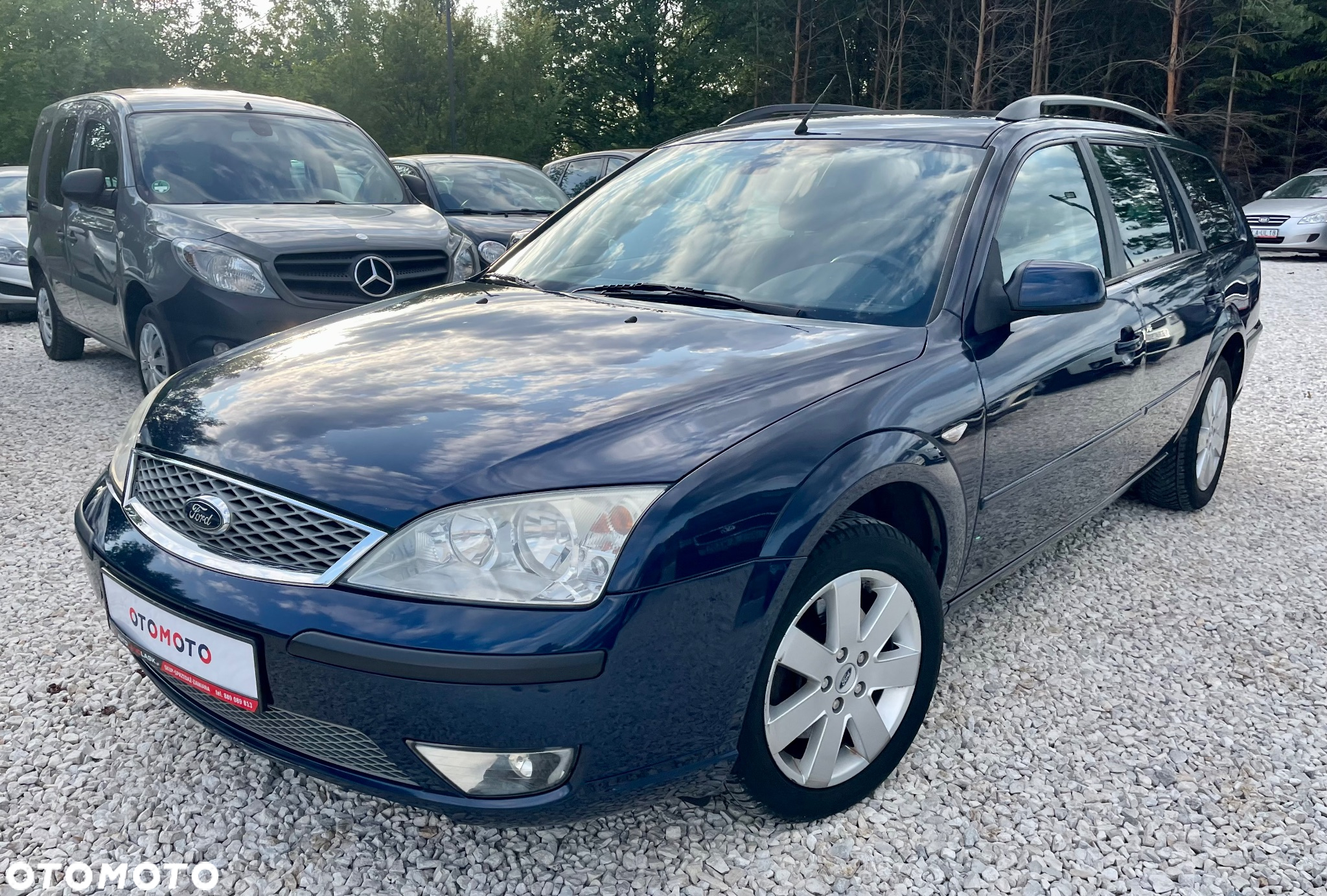 Ford Mondeo 1.8 Ghia - 9