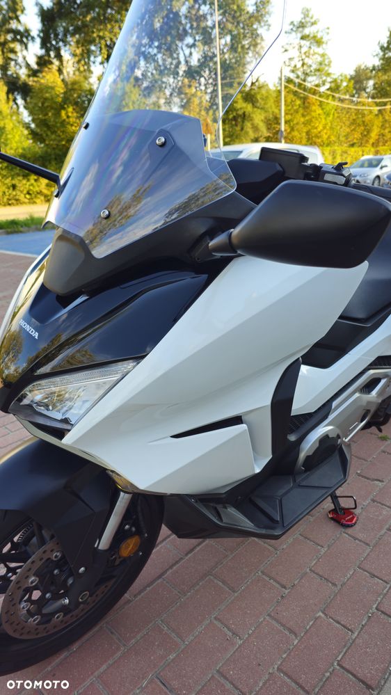 Honda NSS - 12
