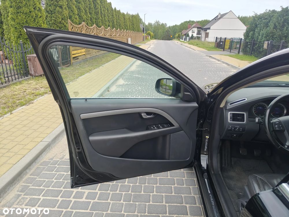 Volvo V70 2.0D Momentum - 17