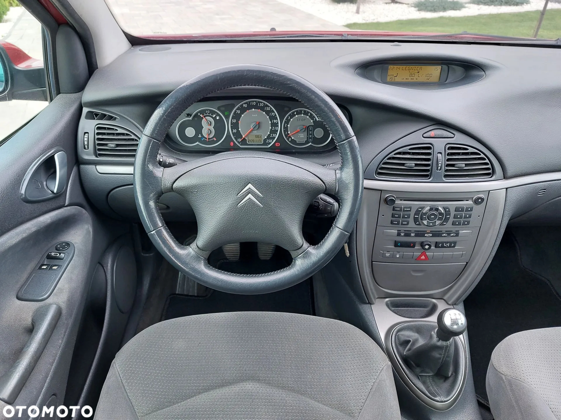 Citroën C5 II 1.8i 16V X - 33