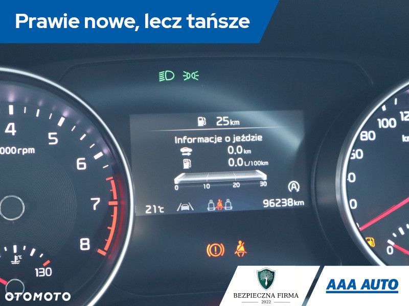 Kia Ceed - 12