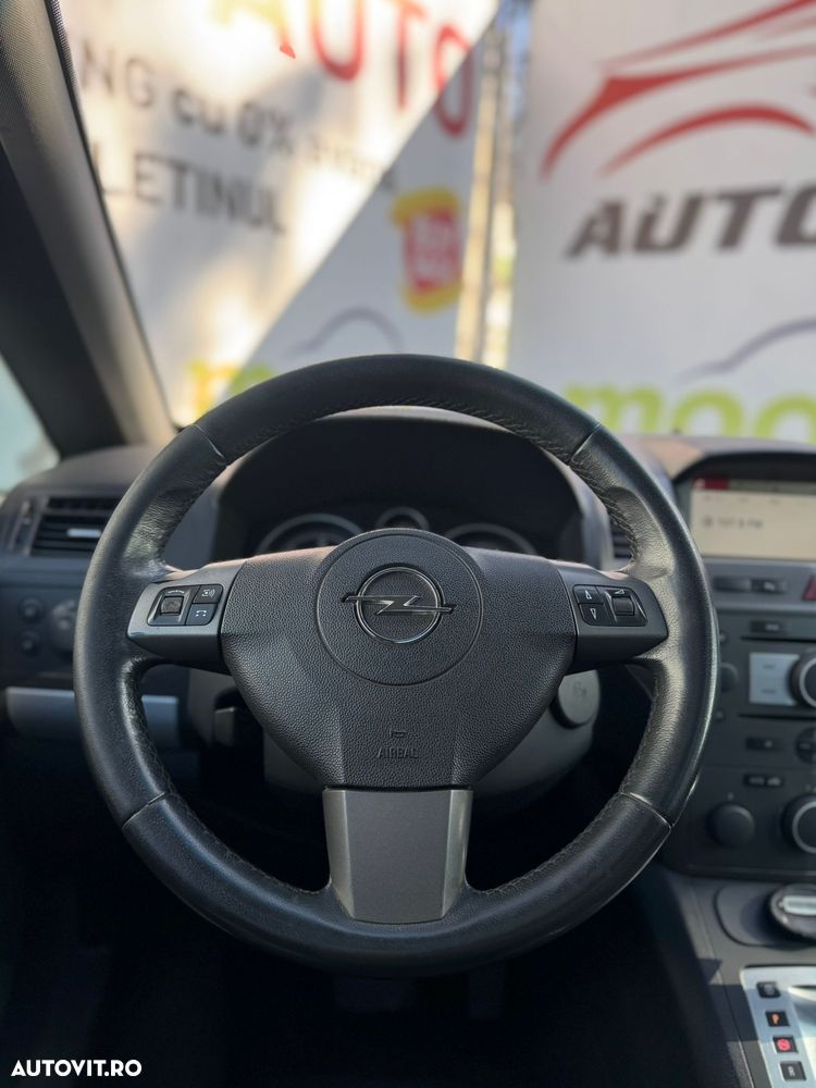Opel Zafira - 27