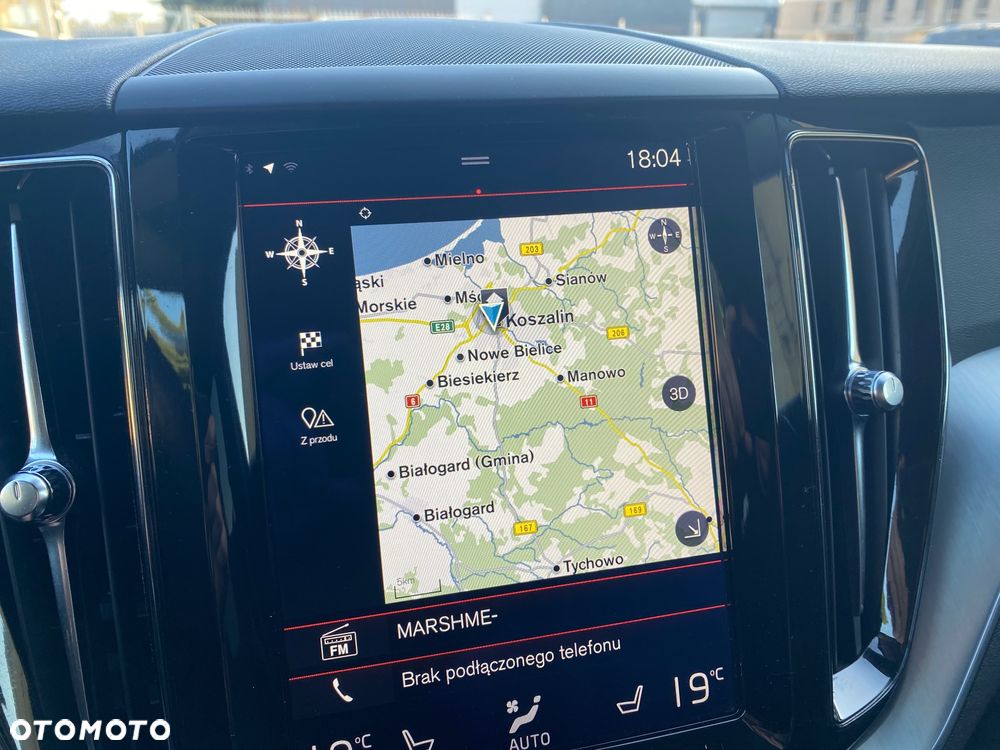 Volvo XC 60 D4 AWD Momentum - 28