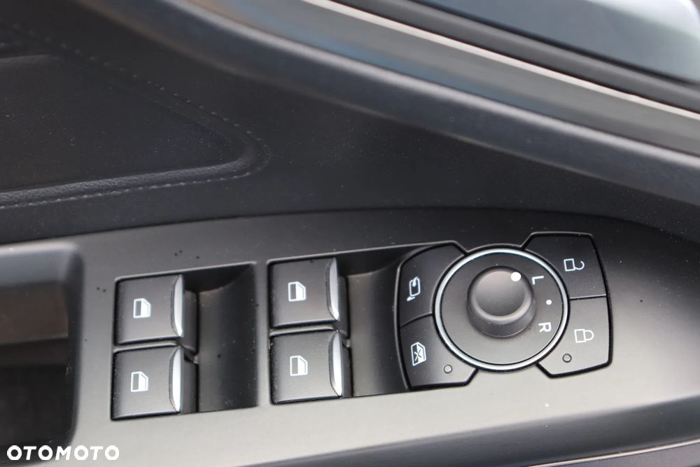 Ford Focus 1.5 EcoBlue Start-Stopp-System TITANIUM STYLE - 35