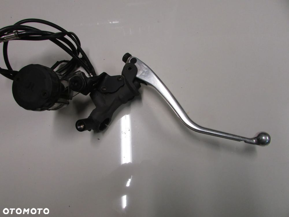 Triumph Tiger 900 20+ pompa hamulcowa przód klamka - 2