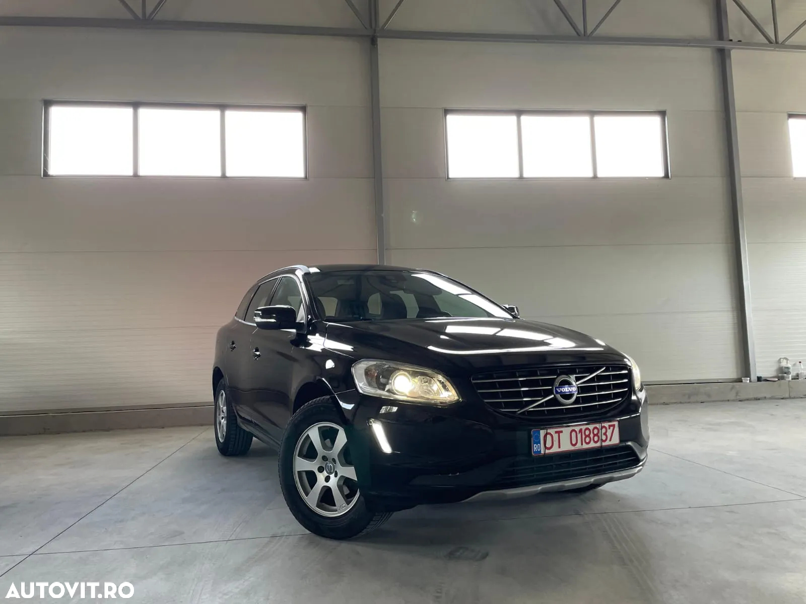 Volvo XC 60 - 4