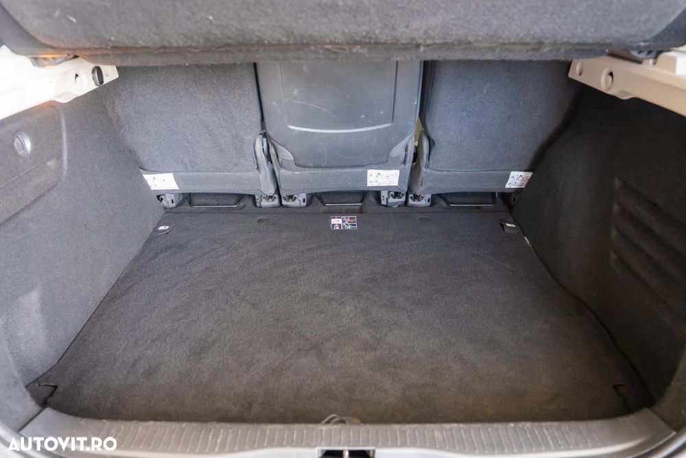 Renault Scenic - 12
