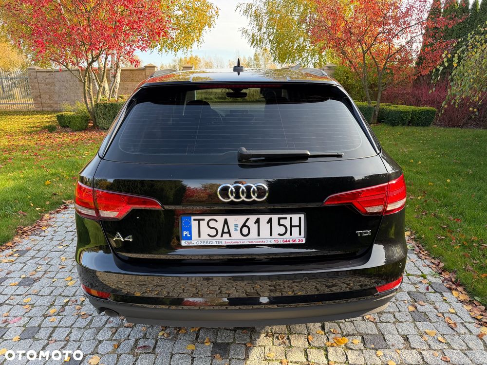Audi A4 Avant 2.0 TDI ultra design - 4