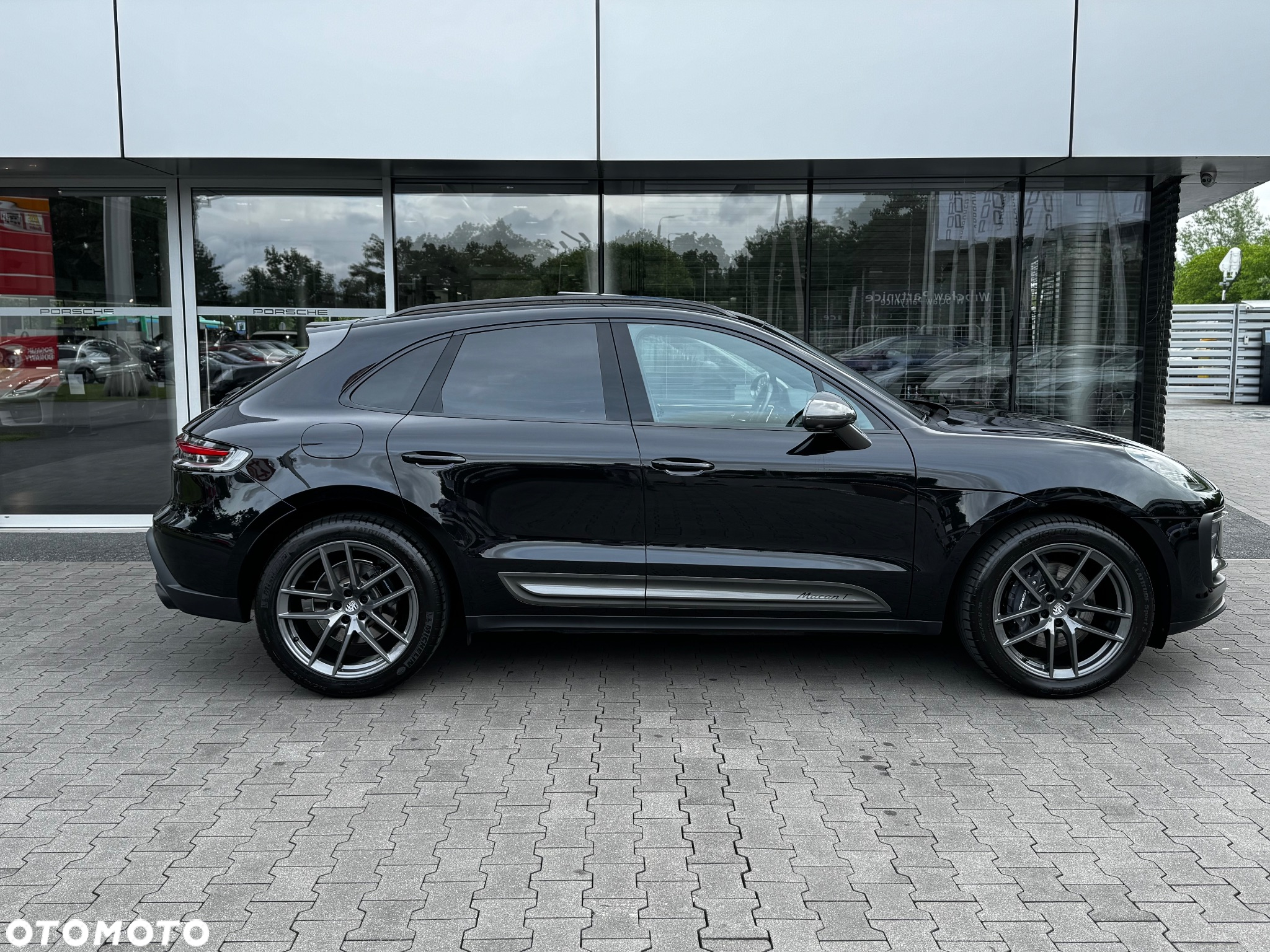 Porsche Macan T - 4
