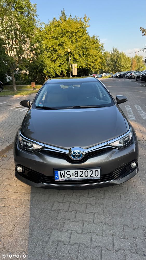 Toyota Auris Hybrid 135 Comfort - 1