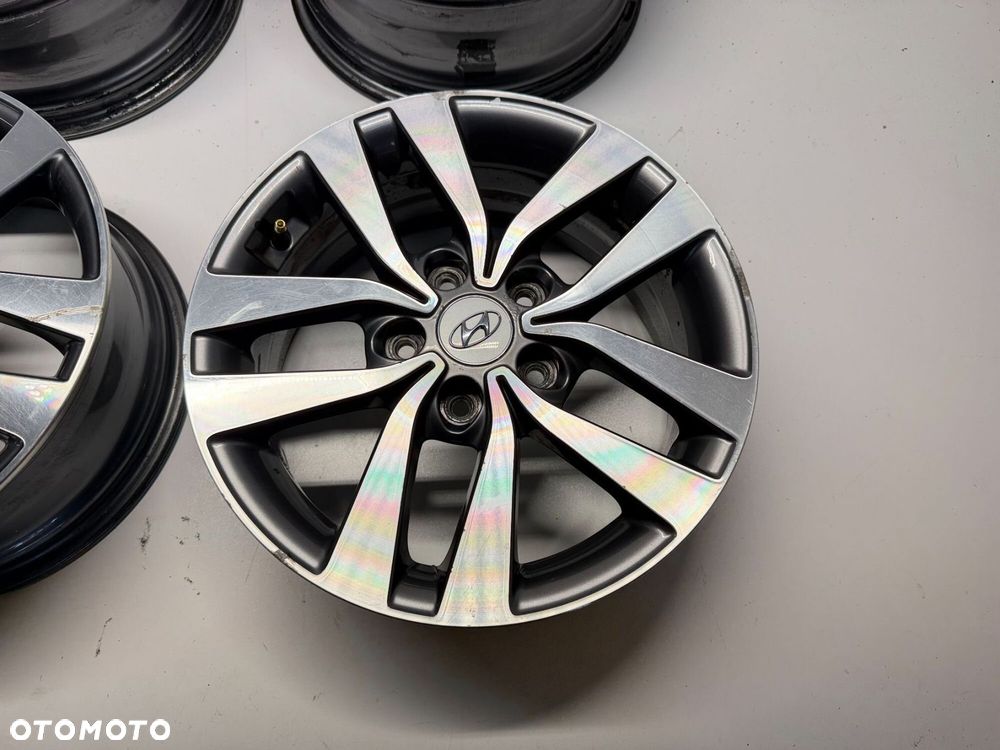 FELGI ALUMINIOWE 16 CALI HYUNDAI I30 III 6,5JX16 ET50  52910-G4200 - 3