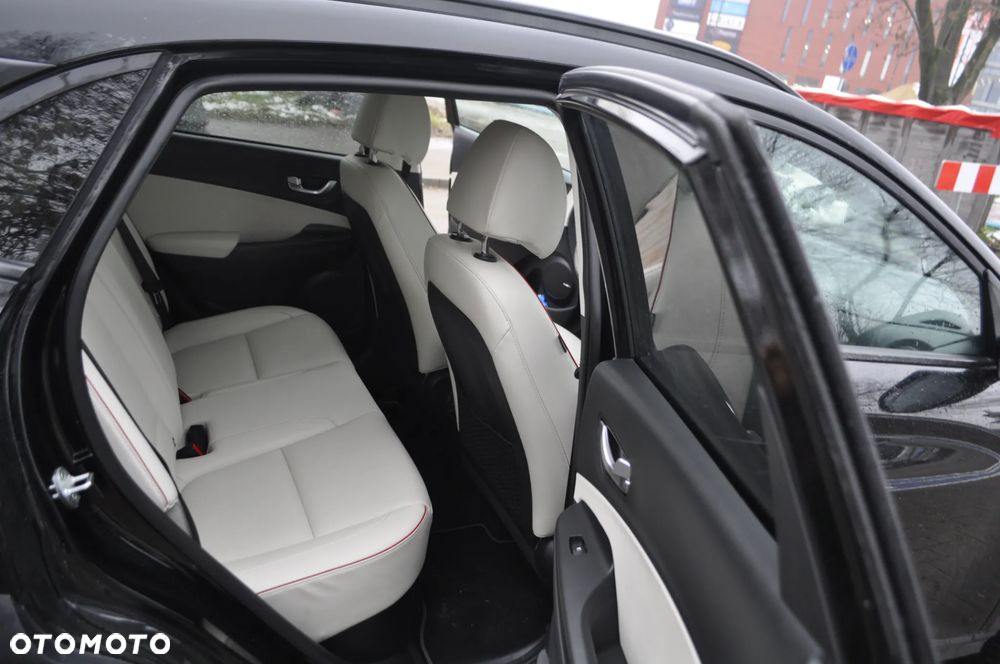 Hyundai Kona 1.6 GDI Hybrid Executive DCT - 32