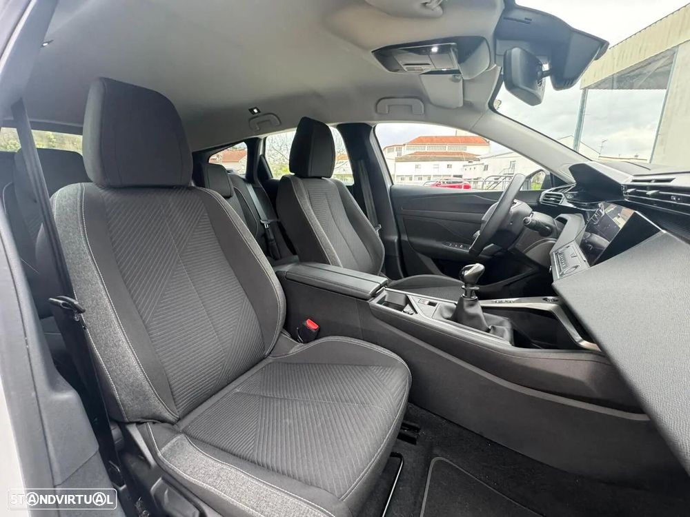 Peugeot 308 SW 1.2 PureTech Active Pack - 27