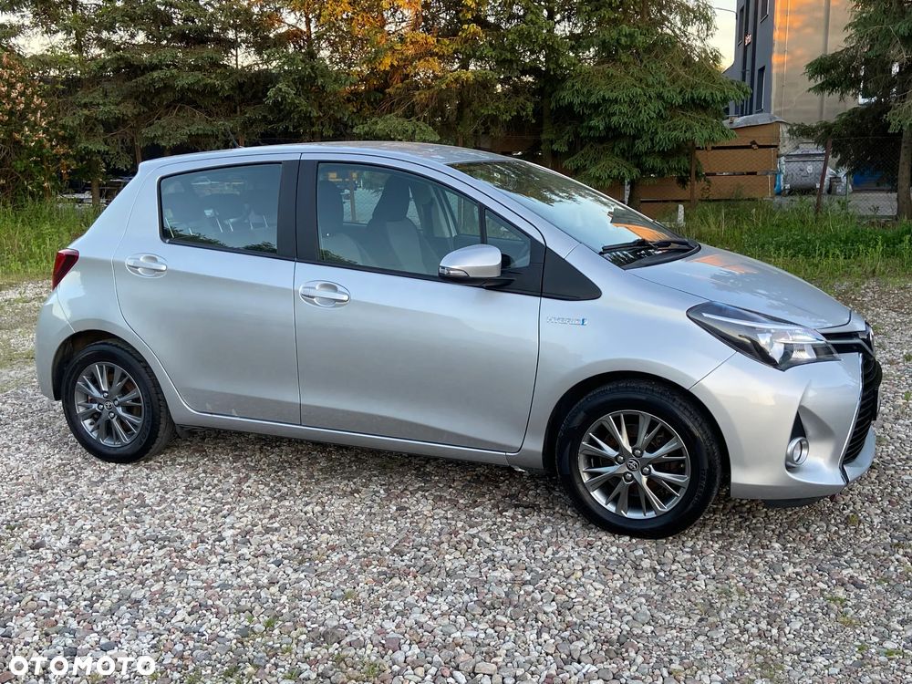 Toyota Yaris - 8