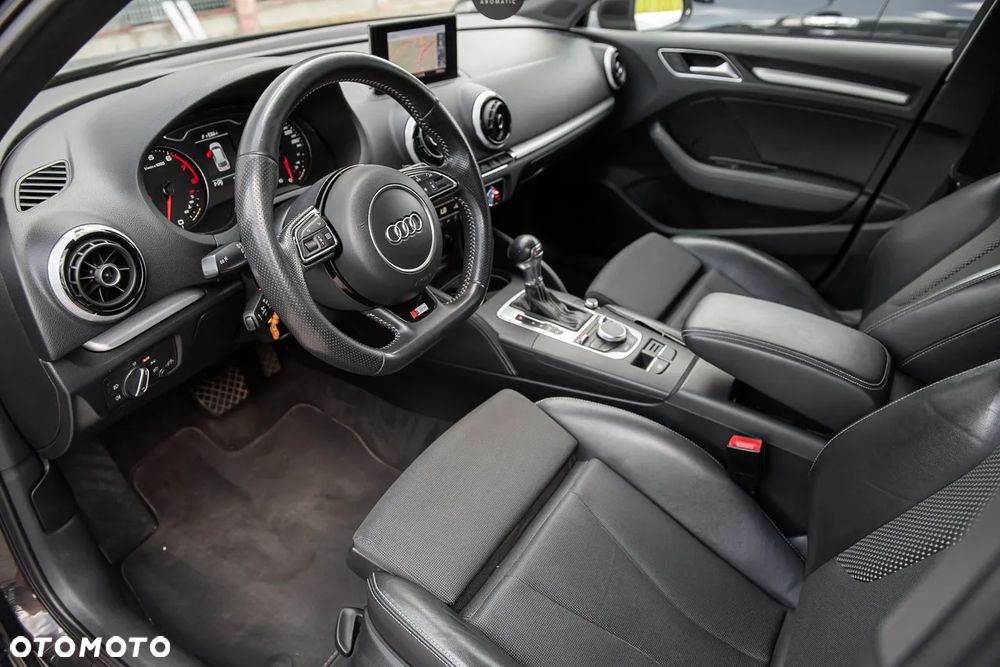 Audi A3 Sportback - 16