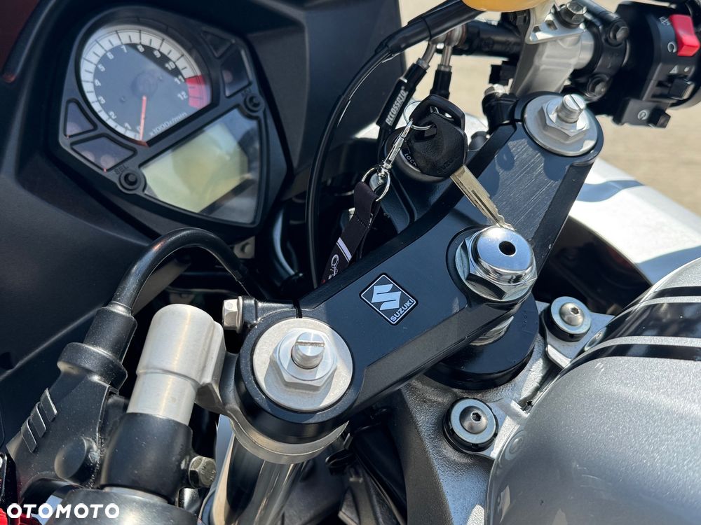 Suzuki SV - 18