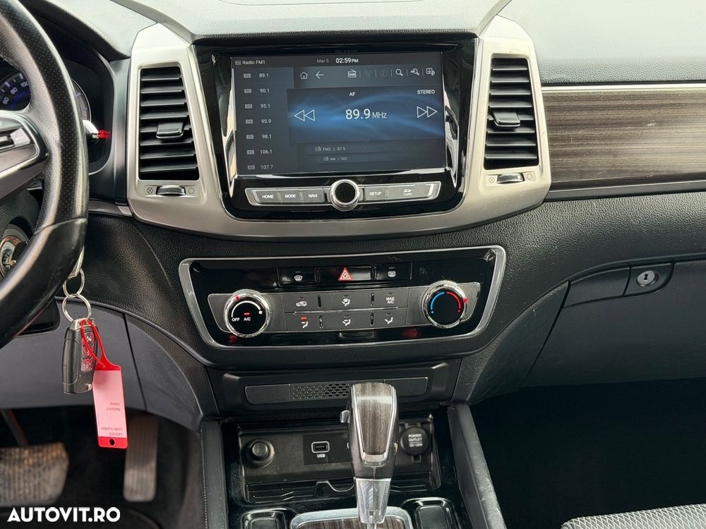 SsangYong REXTON 2.2 e-XDi 220 4WD Aut. Quartz - 31