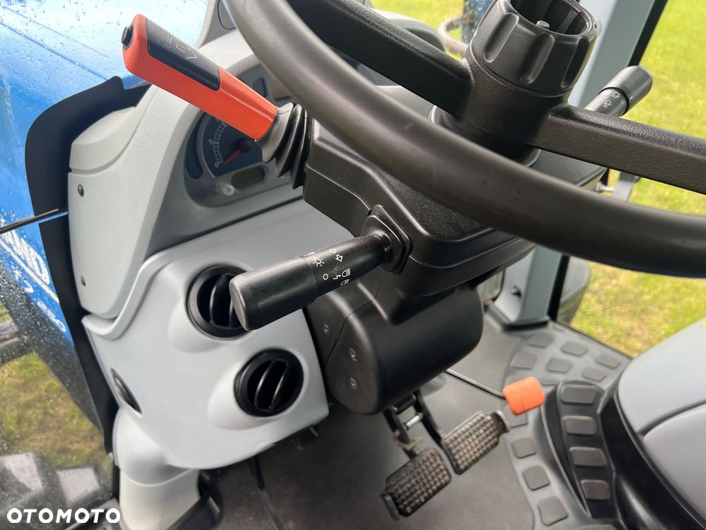 New Holland T 7.250 Auto  C0mmand - 4