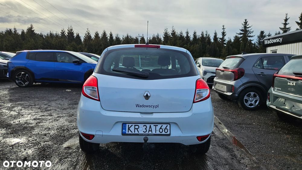 Renault Clio 1.5 dCi Alize - 6