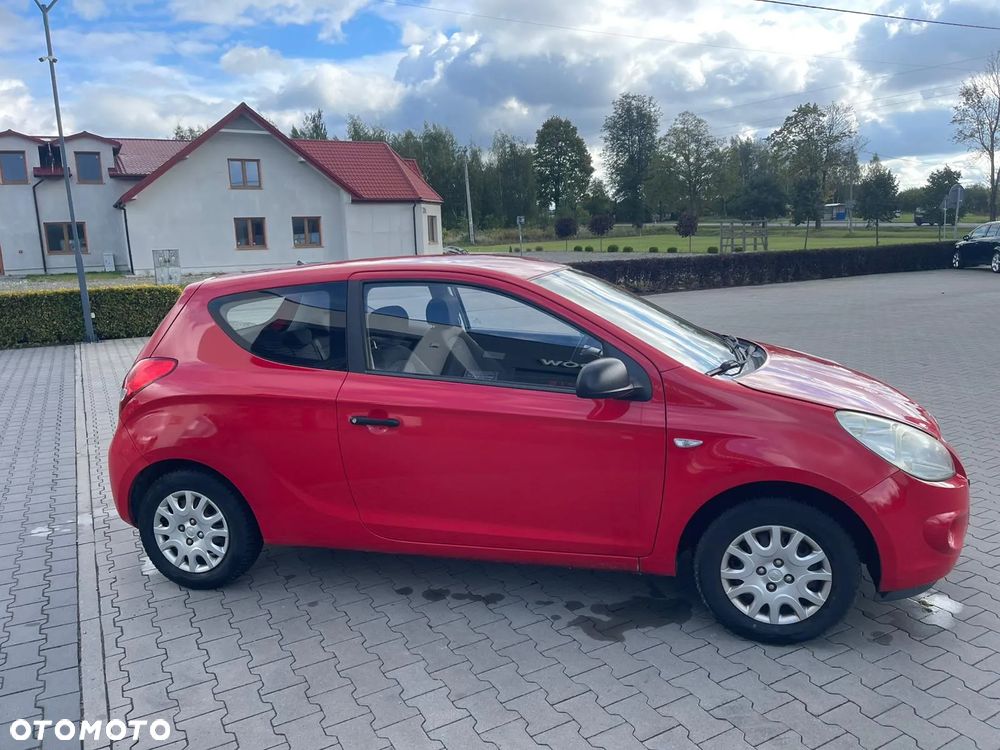 Hyundai i20 1.2 FIFA WM Edition - 4