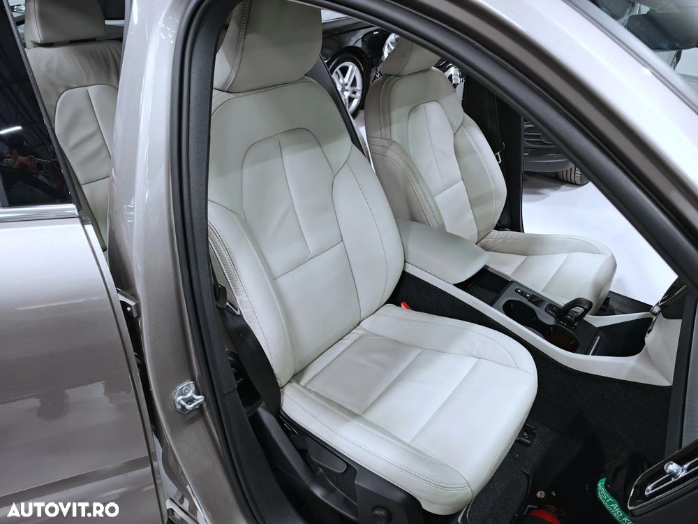 Volvo XC 40 T4 Recharge DKG Inscription - 10