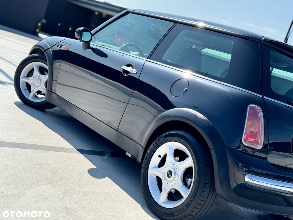 MINI ONE Seven - 26