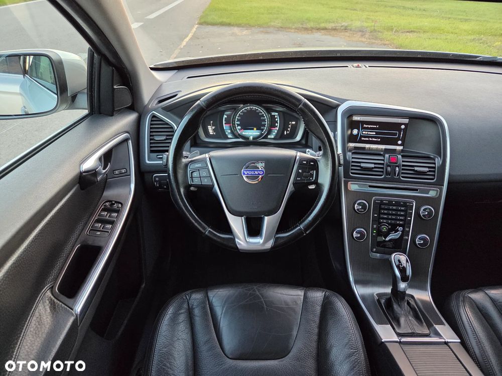 Volvo XC 60 T6 AWD Summum - 9