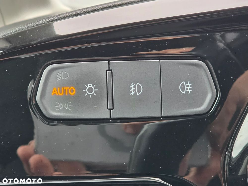 Ford Tourneo Connect Grand 2.0 EcoBlue Titanium - 27