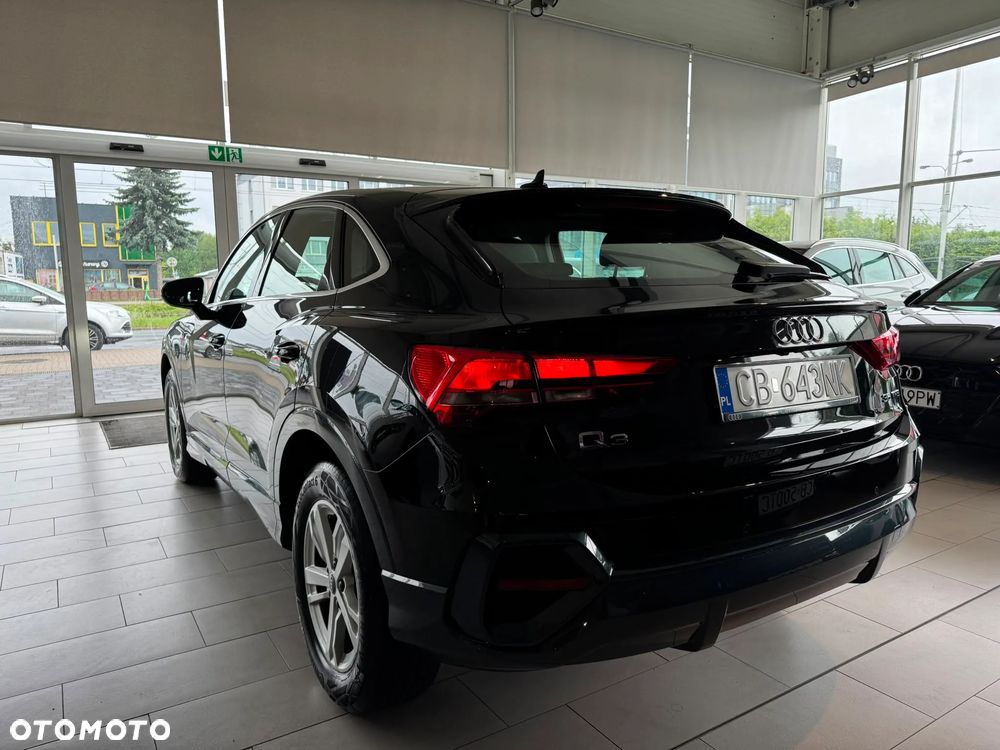 Audi Q3 - 1
