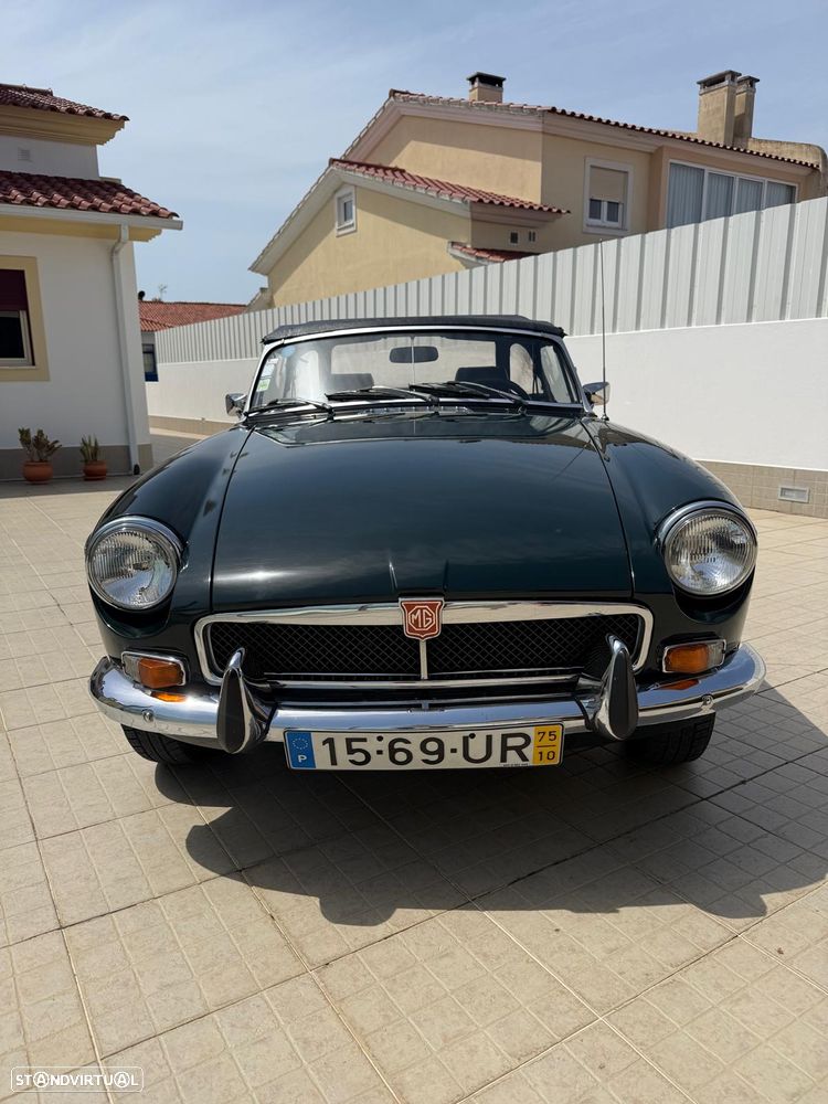 MG MGB - 1