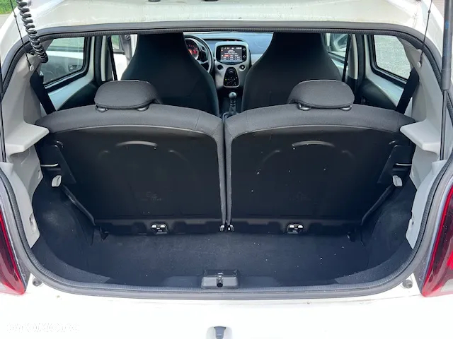 Peugeot 108 - 23