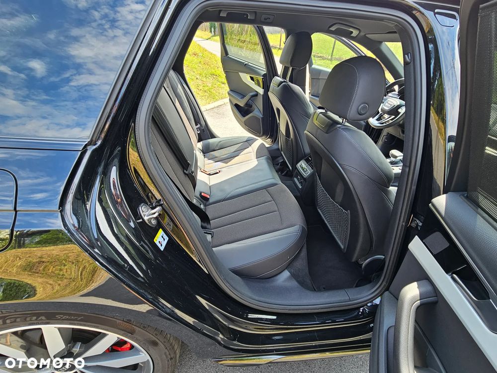 Audi A4 Avant 40 TDI quattro S tronic S line - 17