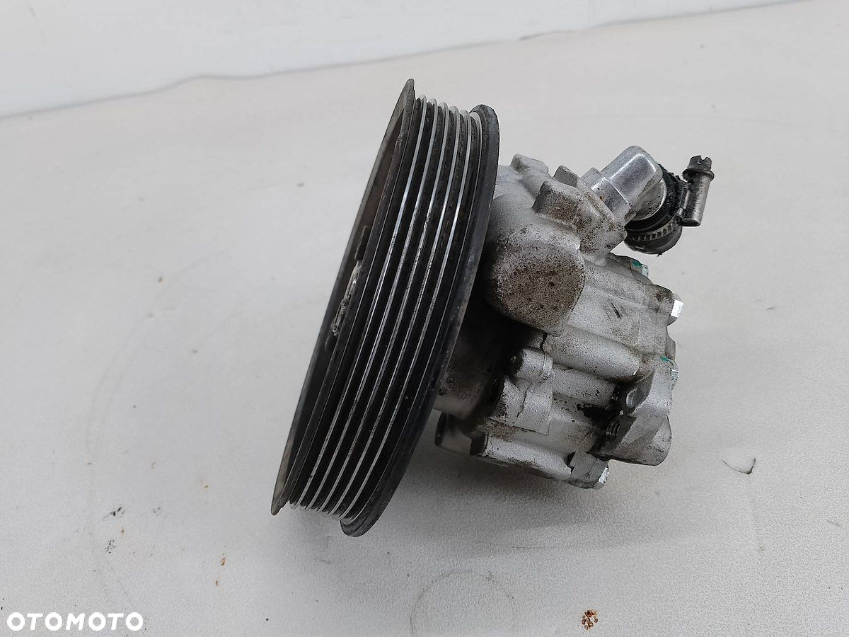 POMPA WSPOMAGANIA VW T4 2.5 TDI - 4