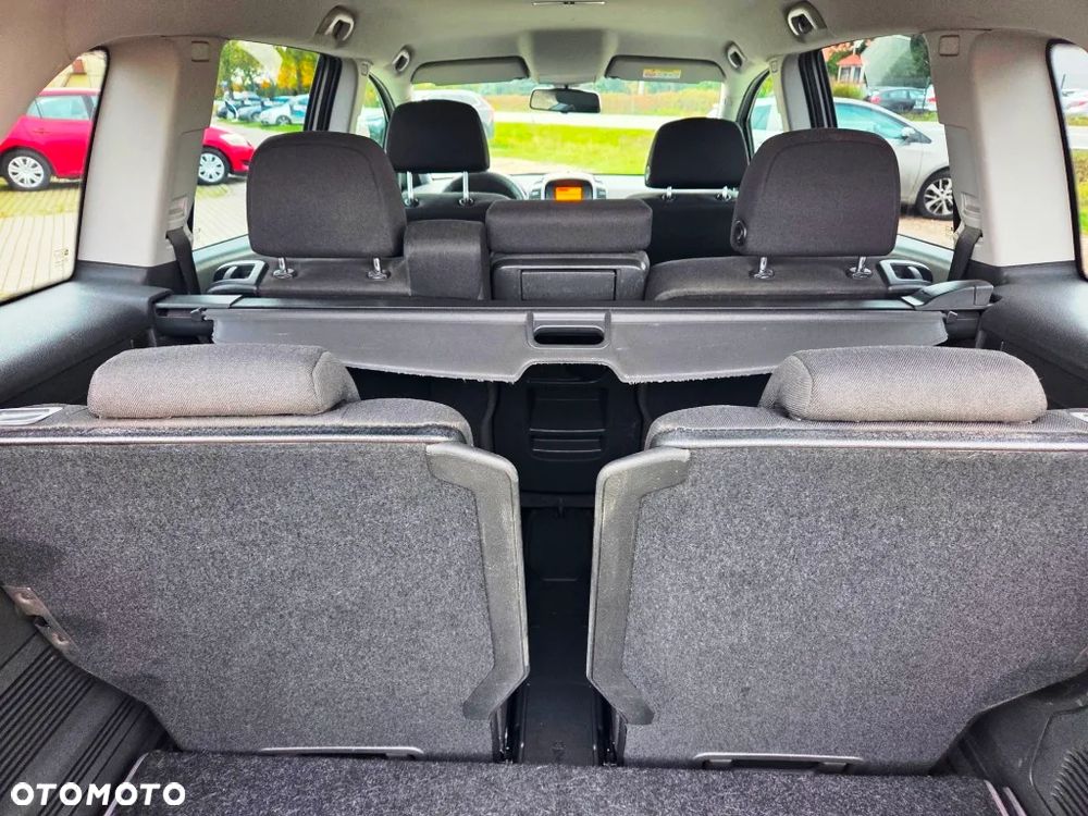 Opel Zafira 1.8 Active - 12