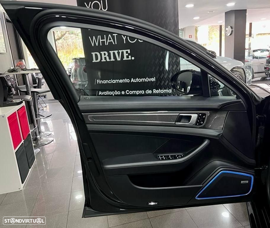 Porsche Panamera 4 S - 50