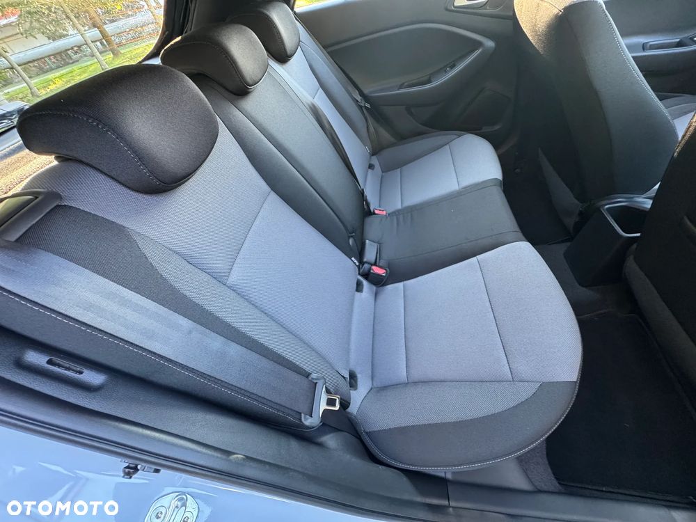 Hyundai i20 - 36