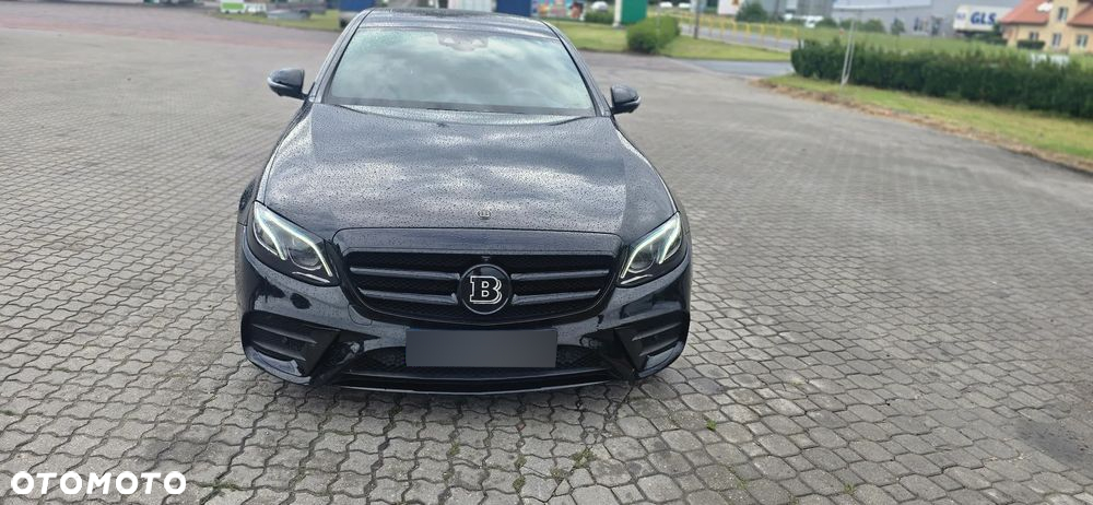 Mercedes-Benz Klasa E - 9