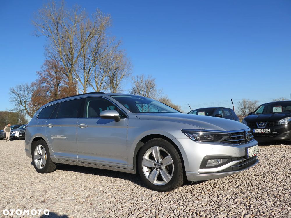 Volkswagen Passat Variant 2.0 TDI 4Mot Elegance DSG - 2