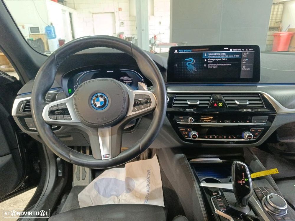 BMW 530 e Pack M - 7
