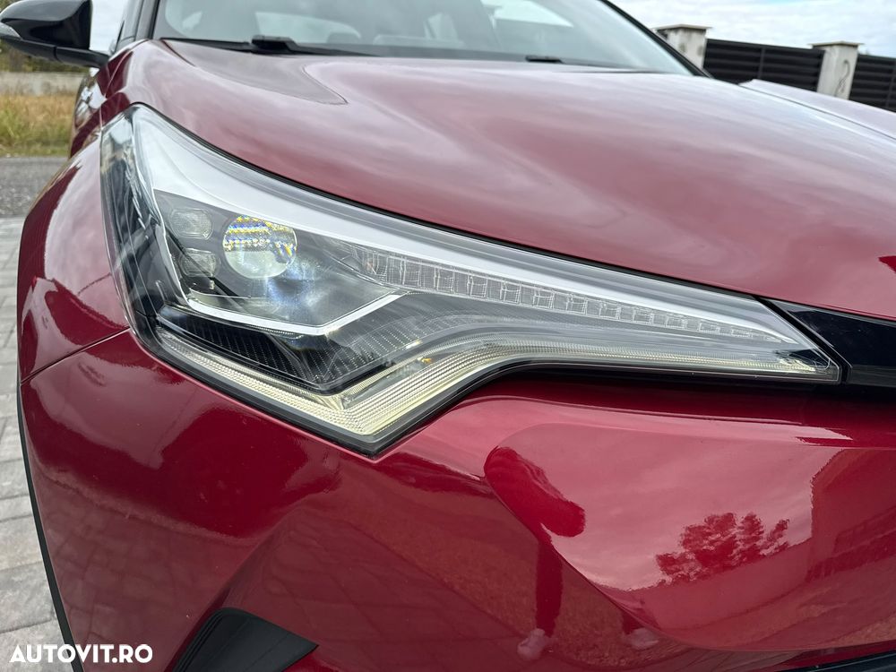 Toyota C-HR - 12