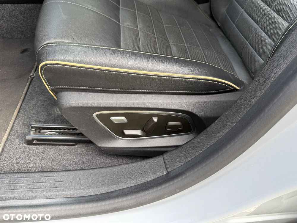 Renault Megane 220 Comfort Range Equilibre - 23