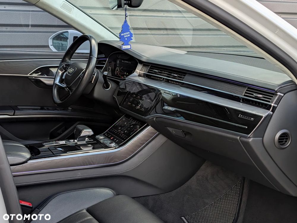 Audi A8 L 55 TFSI quattro tiptronic - 15