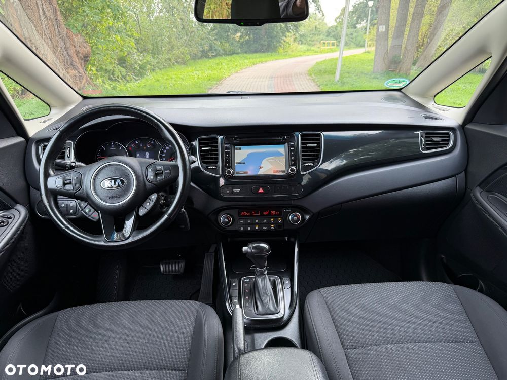 Kia Carens 1.7 CRDi 141 Dream Team Edition - 15