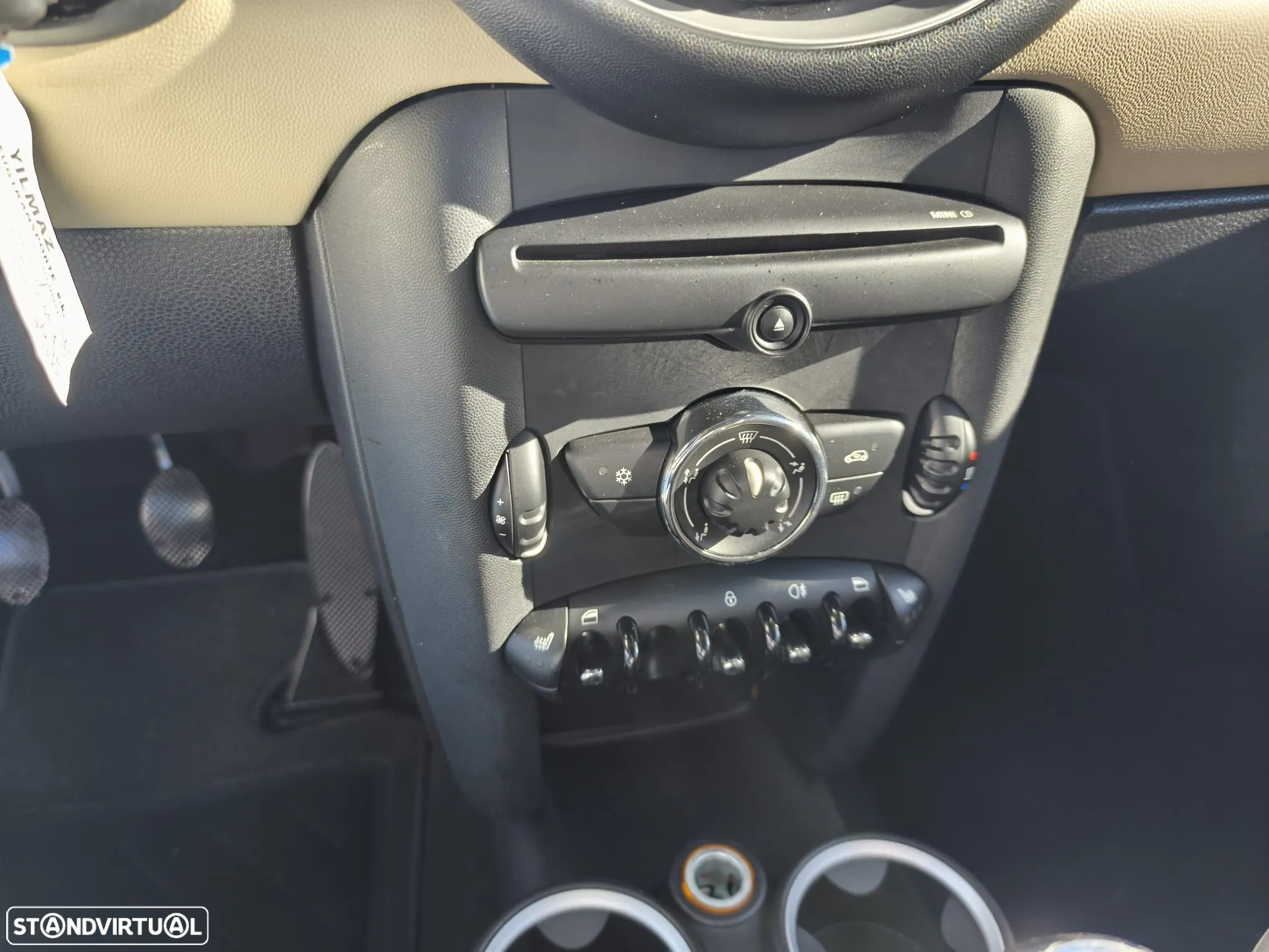 MINI 3 Portas One 1.6 - 9