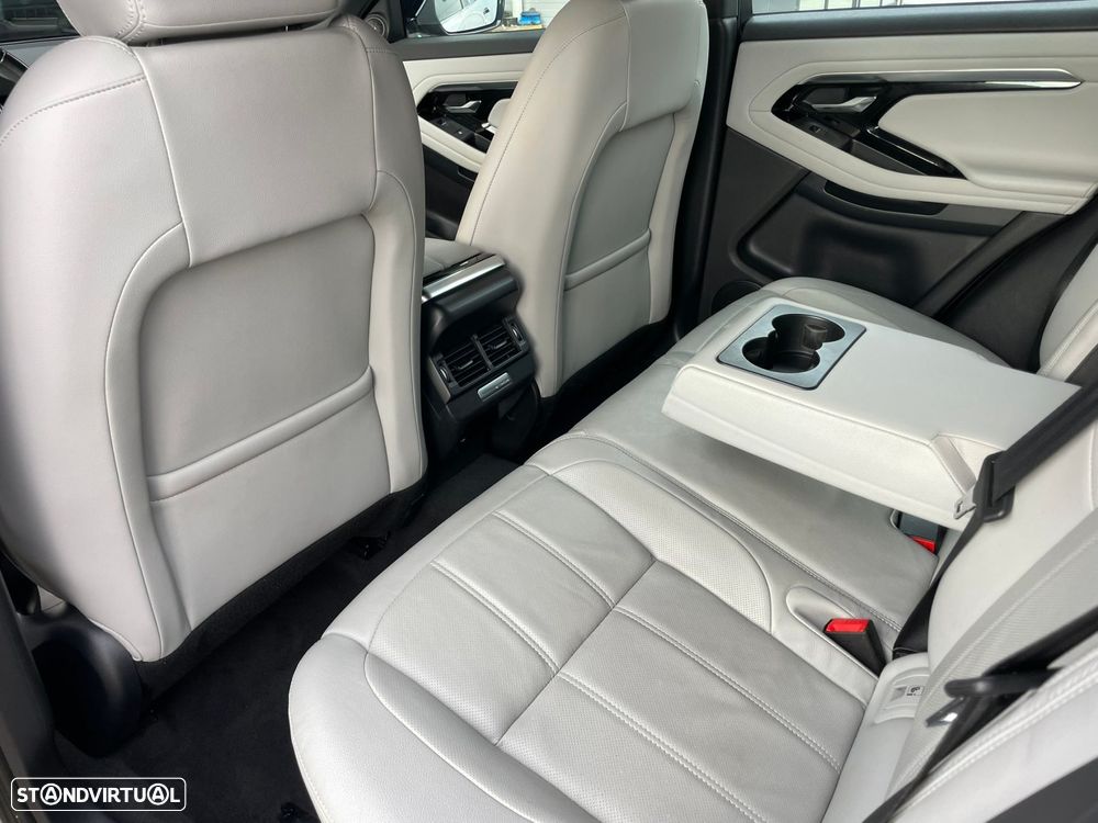 Land Rover Range Rover Evoque 1.5 P300e AWD SE Auto - 10