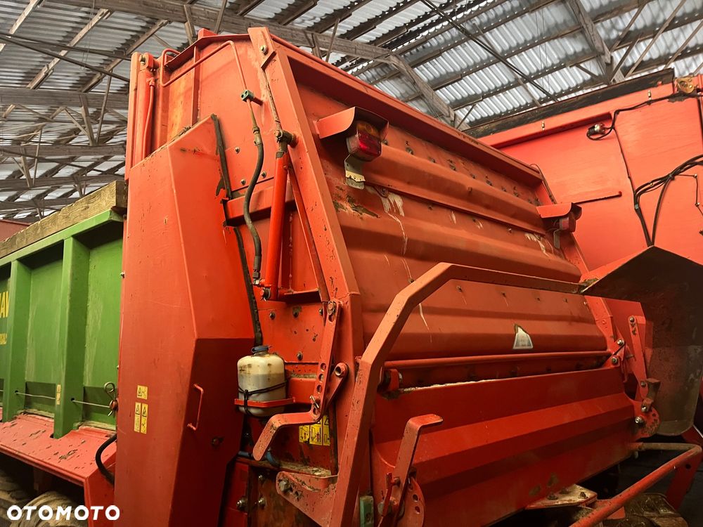 Joskin Hawe DST 16T - 4