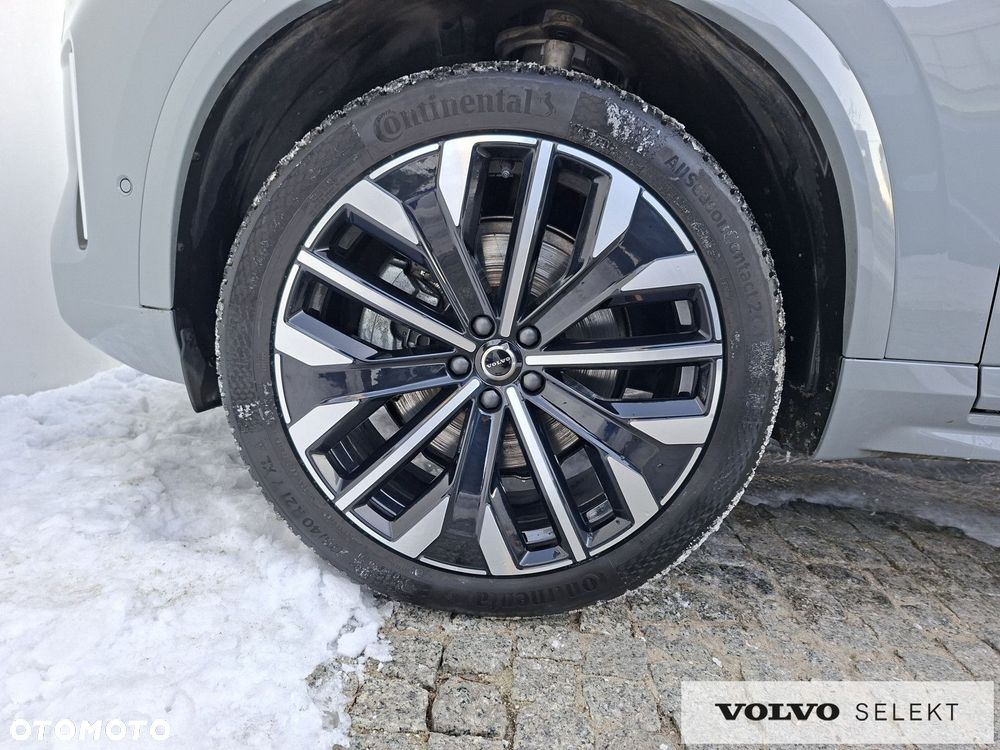 Volvo XC 90 - 40