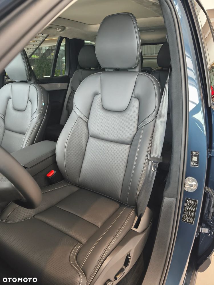 Volvo XC 90 B5 B AWD Ultra Dark 7os - 18