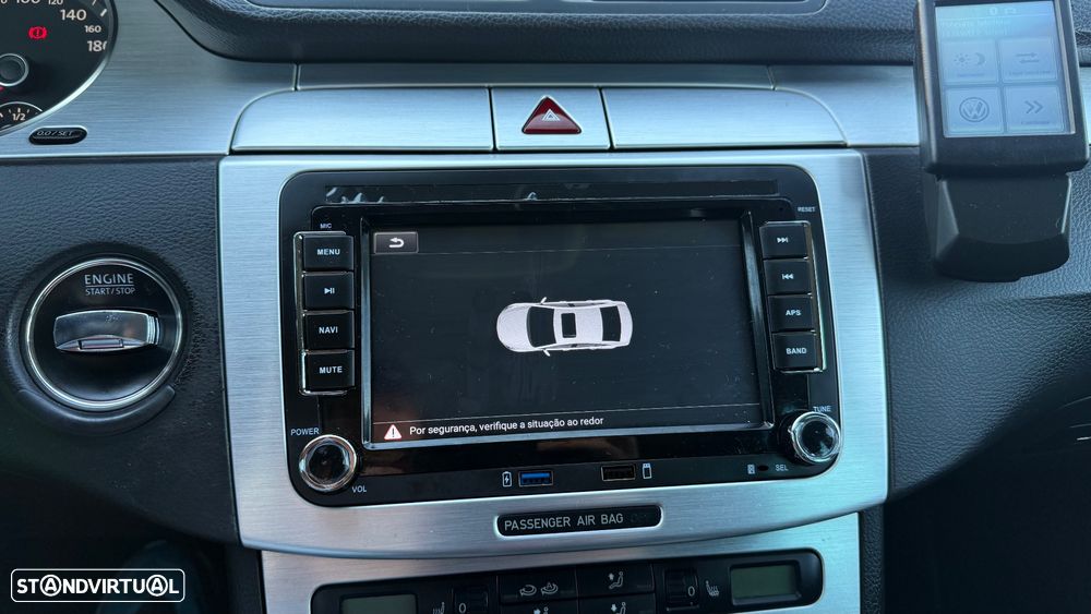 VW Passat Variant 2.0 TDI DPF DSG Sportline - 13